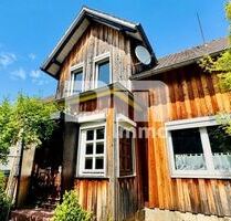 Charmantes EinfamilienhausResthof mit viel Platz, modernisierter Technik und idyllischem Garten - Bad Gandersheim