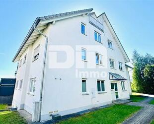 (R)eserviert!Gepflegte Maisonette Wohnung mit Studio 2x Balkon und PKW Stellplatz - Bad Emstal