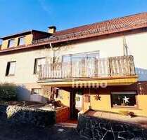 Haus zum Kaufen in Einbeck 189.000,00 € 215 m²