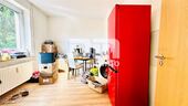 Haupthaus links EG WE Küche - 
