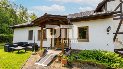 Foto - Haus zum Kaufen in Borken (Hessen) 184.900,00 € 178 m²