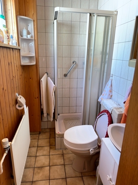 WC mit Dusche - 