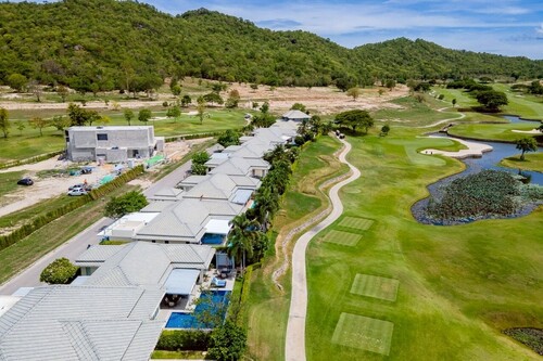 Drohnenaufnahme - 4 Zimmer Villa in Prachuap Khiri Khan