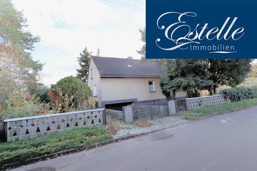 Haus straßenseitig links fern - 4 Zimmer - Terrasse - Küche - Bad - Partykeller - Garage - Garten - Nebengelass