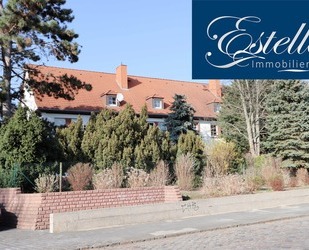 Exclusive 6 Zimmer Direktorenwohnung über 2 Ebenen - Balkon - Gäste WC - Keller - Gartenanteil - Bitterfeld-Wolfen