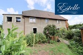 Haus gartenseitig mittig - Zweifamilienhaus direkt am Leipziger Teich - Garten - Garage - Gasbrennwerttherme von 2016