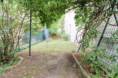 Garten Giebelseite - 
