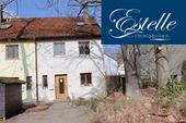 Au Haus straßenseitig frontal - Reihenendhaus - 5 Zimmer - Garten - ca. 15 Min. bis E-Auto Fabrik