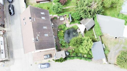 Haus und Garten - 8 Zimmer Mehrfamilienhaus, Wohnhaus in Bitterfeld-Wolfen