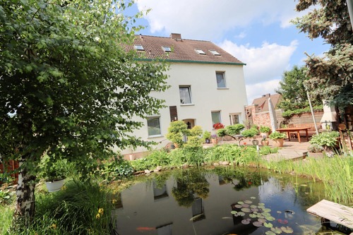 Haus gartenseitig - 