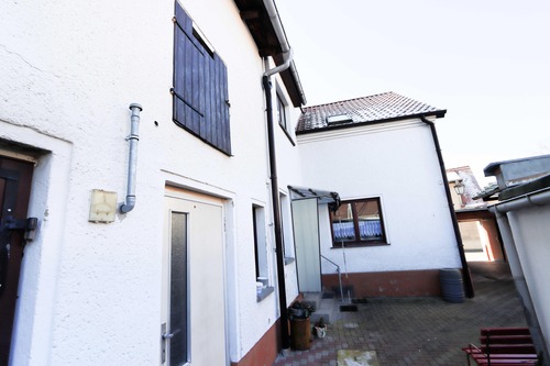 Haus hofseitig von hinten - 
