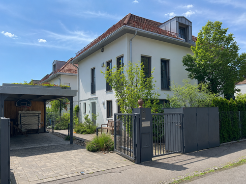 Foto - Haus zum Mieten in München 3.950,00 € 205 m²