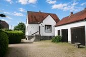 Haus mit Einfahrt - 4 Zimmer Einfamilienhaus in Kubschütz