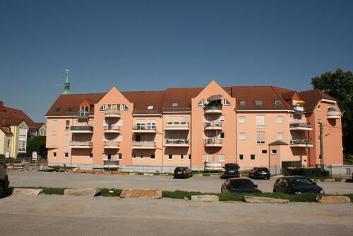 Wohnanlage R.-Koch-Str. 2-6 - Stellplatz in Tiefgarage - 40,00&nbsp;EUR Miete,