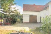 Garage und Hof - 