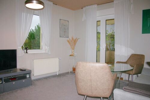 Wohnen - 4 Zimmer Einfamilienhaus zum Kaufen in Schwepnitz