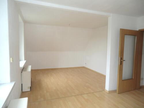 DG li Wohnzimmer B2 - 12 Zimmer Mehrfamilienhaus, Wohnhaus in Bernsdorf