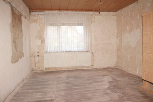 Wohnzimmer Ansicht 1 - EG - 8 Zimmer Einfamilienhaus in Malschwitz