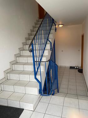 Hausflur - 9 Zimmer Wohn- & Geschäftshaus in Bernsdorf