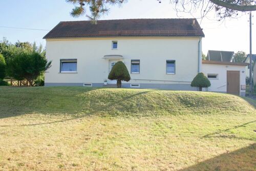Hausansicht - Bischheim - Kleines Landhaus - 115.000,00 EUR Kaufpreis, ca.  100,98 m² Wohnfläche