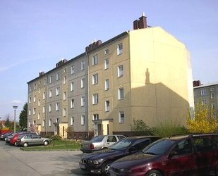 Wohnen mitten im Ort. - 379,44 EUR Kaltmiete, ca.  61,20 m² Wohnfläche in Wittichenau (PLZ: 02997)