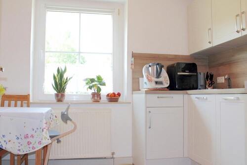 Küche - Mehrfamilienhaus, Wohnhaus mit 264,44 m&sup2; in Elstra zum Kaufen