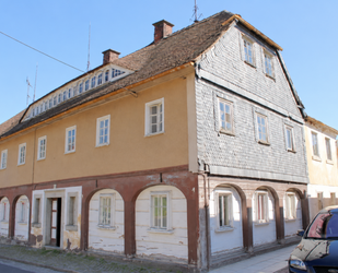 Seifhennersdorf - Wohnhaus mit Ausbaupotenzial