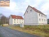 Straßenansicht der Häuser - Ruhige Lage in Nähe von Biosphärenreservat!