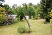 Grundstück mit Campingwagen, Pavillon und Garage - Wochenendgrundstück auf Bauland
