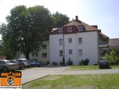 Parkplätze vor dem Haus - 