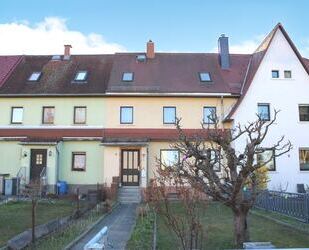 Wilthen - Eigenheim mit zwei Garagen und Garten