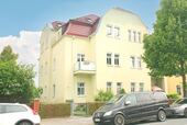 Straßenansicht links - 