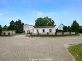 Wulkenzin Straßenansicht - Haus mit großem Garten zum Wohnen und Arbeiten (Nähe Neubrandenburg)