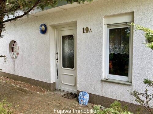 Eingang 19A - 8 Zimmer Ferienhaus in Schwarz