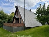Charaktervolles Ferienhaus mit steiler Dachkonstruktion und optimaler Raumnutzung - 3 Zimmer Ferienhaus zum Kaufen in Schwarz