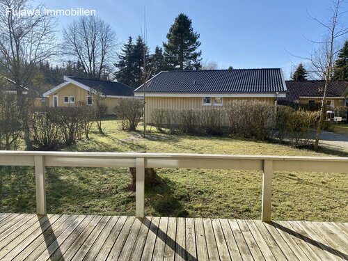 Ansicht von Terrasse in Garten - 3 Zimmer Doppelhaushälfte in Mirow