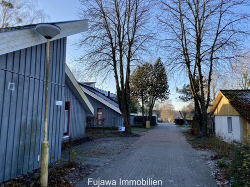 Seepromenade - Straße zum See - 3 Zimmer Doppelhaushälfte zum Kaufen in Mirow