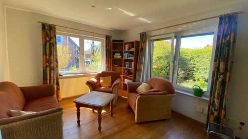 Wohnzimmer - 4 Zimmer Einfamilienhaus in Warendorf