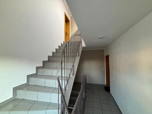 Treppenhaus - 3 Zimmer Maisonettenwohnung zum Kaufen in Harsewinkel