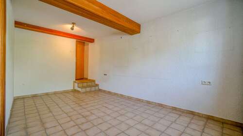 Wohnzimmer EG. - 7 Zimmer Einfamilienhaus in Sinn