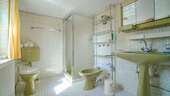 Badezimmer 1. OG. - 