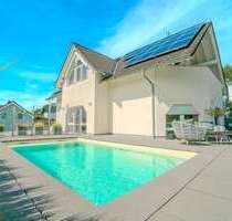 Exklusives Traumhaus mit Pool in Bischoffen OT
