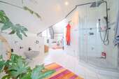 Badezimmer DG. - 
