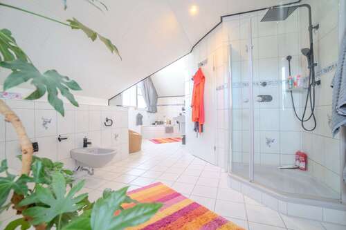 Badezimmer DG. - 