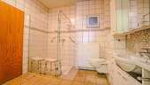 Badezimmer, Gewerbeeinheit EG. - 