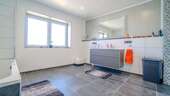 Badezimmer EG. - 