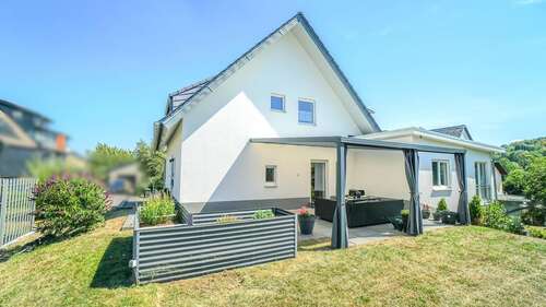 West-Ansicht - Einfamilienhaus mit 183,00 m&sup2; in Greifenstein zum Kaufen