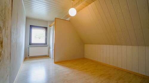 Arbeitszimmer DG. - 