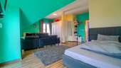 Schlafzimmer DG. - 