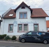 ehemaliges Hofgut in Gau-Odernheim zu verkaufen.